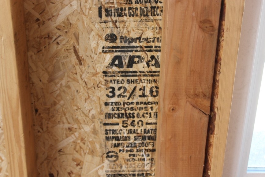 Moisture resistant plywood